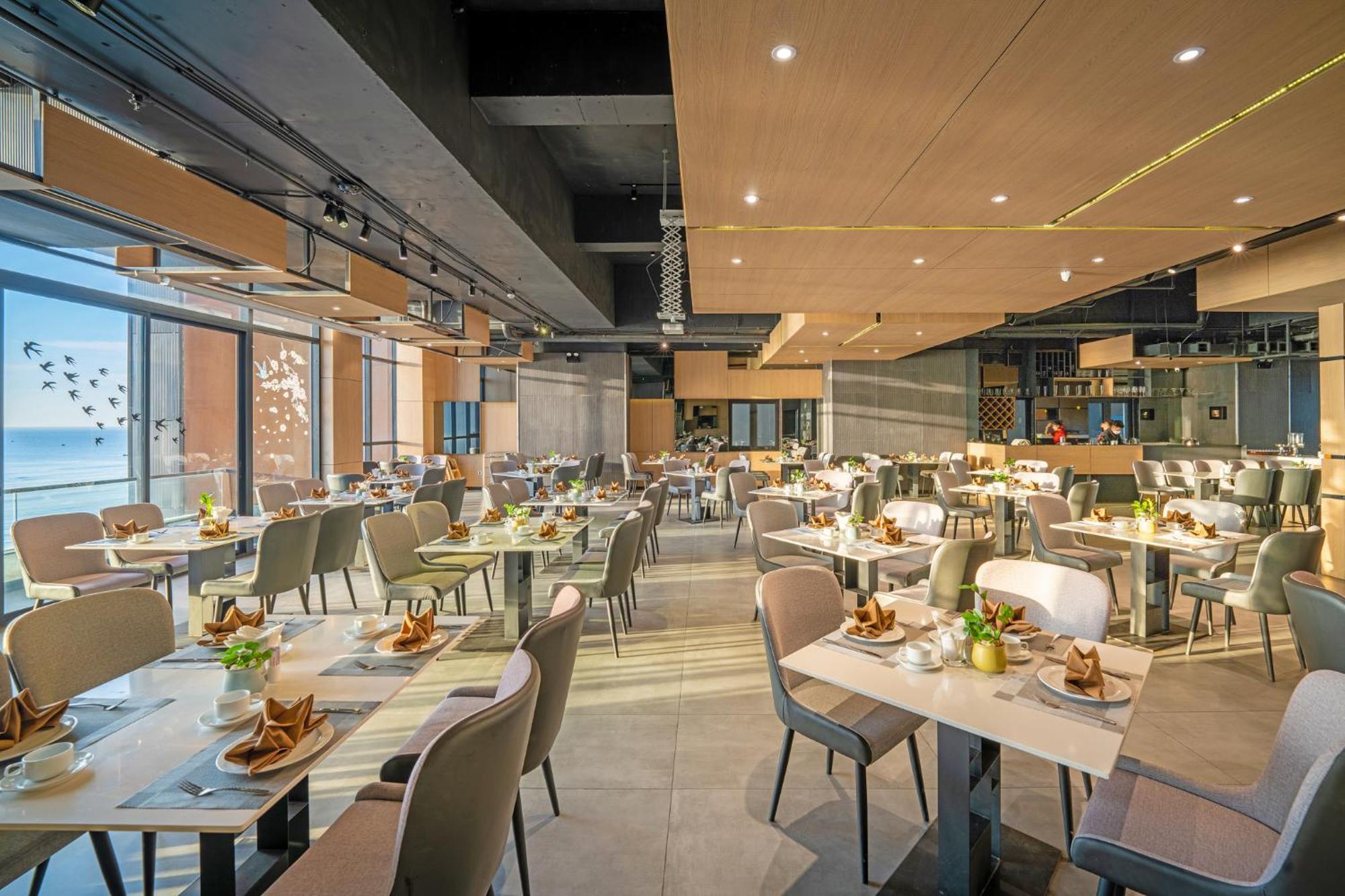 The Code Hotel & Spa Da Nang Esterno foto