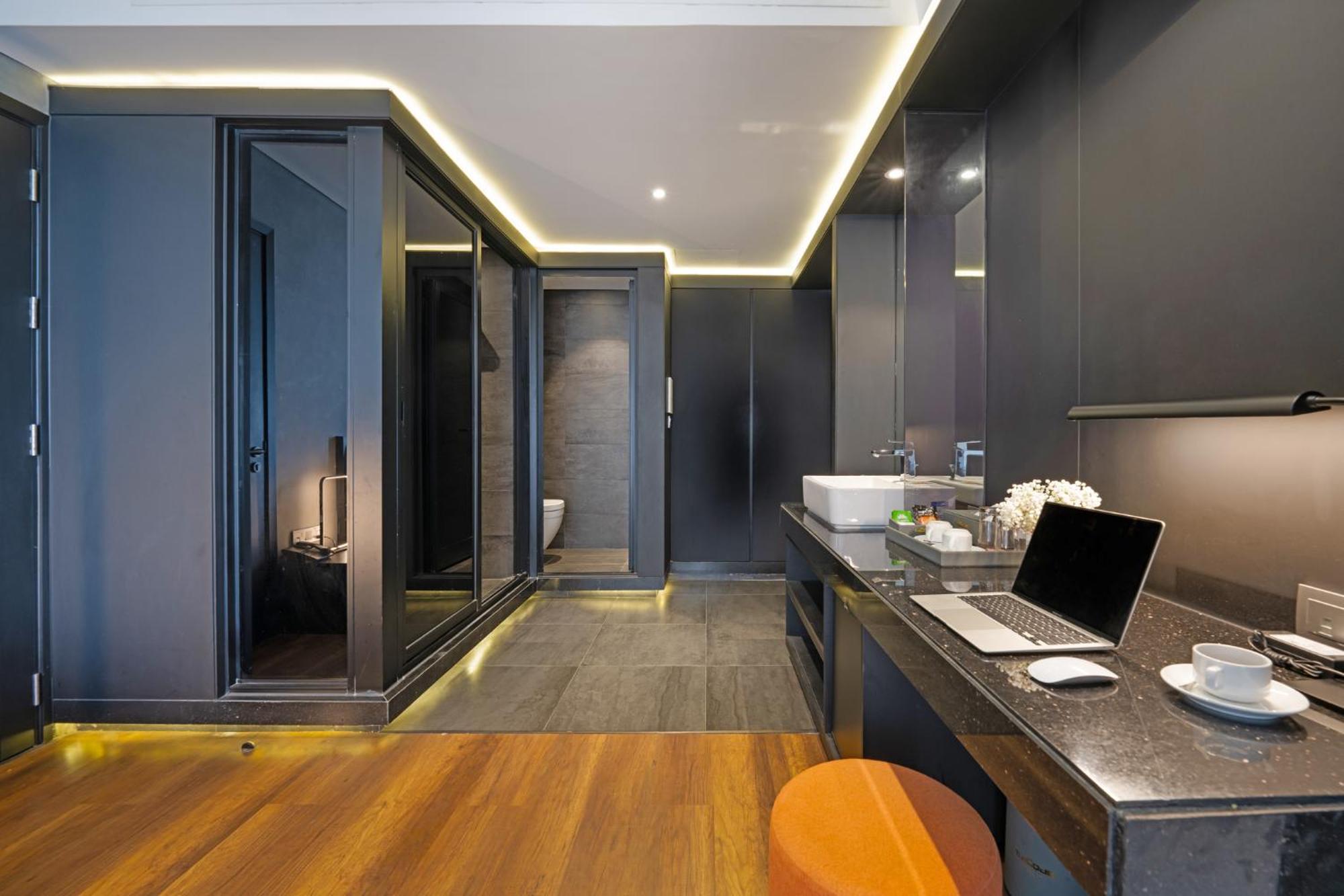 The Code Hotel & Spa Da Nang Esterno foto